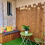 Grand Studio Centre La Roche-Chalais, Terrasse, Parking, Fibre Lejlighed *