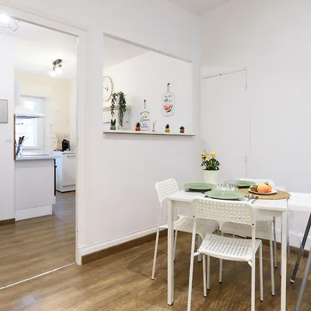 Le Petit Rochalais - Cosy Avec Terrasse Et Parking Apartmán La Roche-Chalais